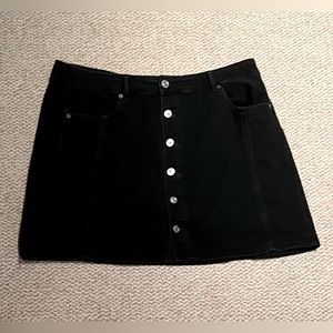American Eagle Outfitters Jean Skirt
Size: 16